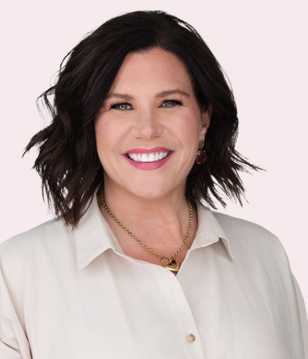 Kim Brown realtor in overland park kansas